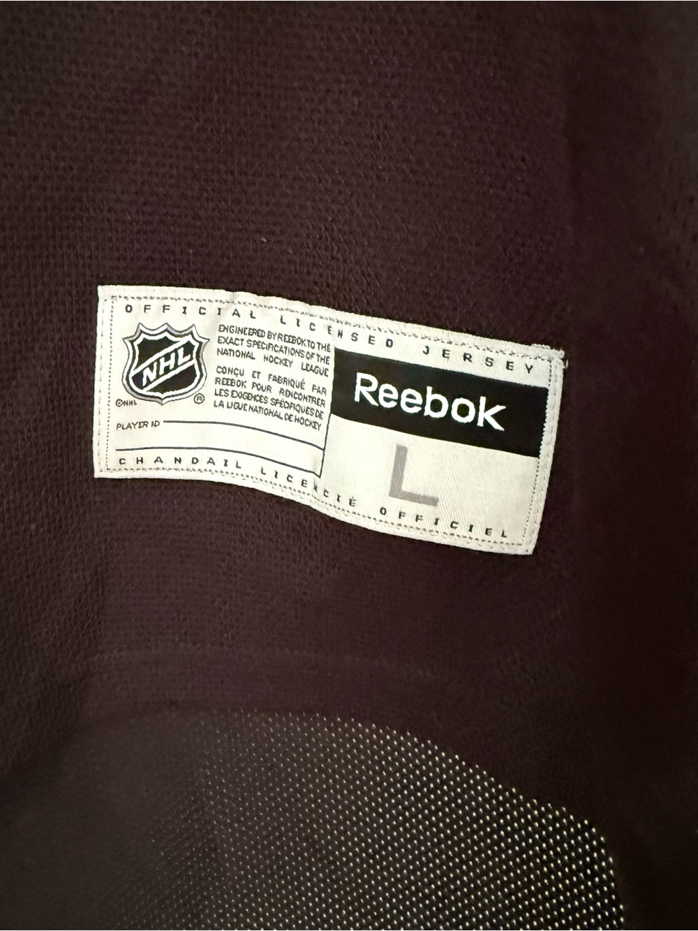 NHL Reebok Alternate Chicago Blackhawks  Captain Jonathan Toews Jersey Large - Picture 3 of 6